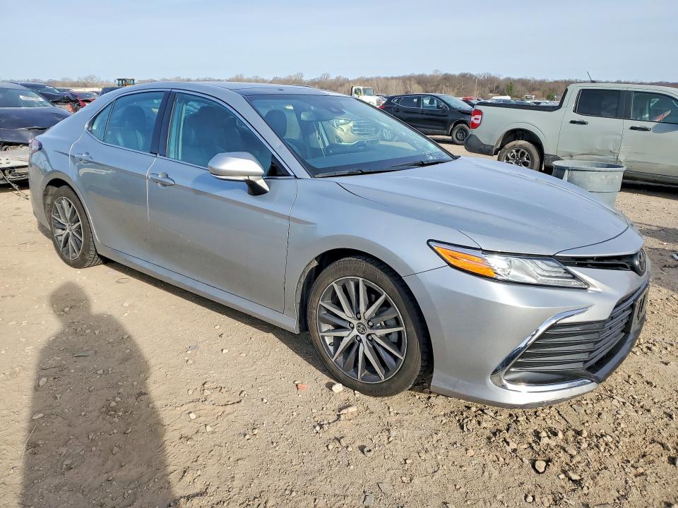 Aukcja sprzedaży 2022 Toyota Camry, vin: 4T1F11BK1NU051918, numer aukcji: 46176756