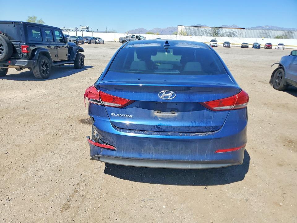 2017 Hyundai Elantra მანქანა იყიდება აუქციონზე, vin: 5NPD84LF9HH039881, აუქციონის ნომერი: 45888756