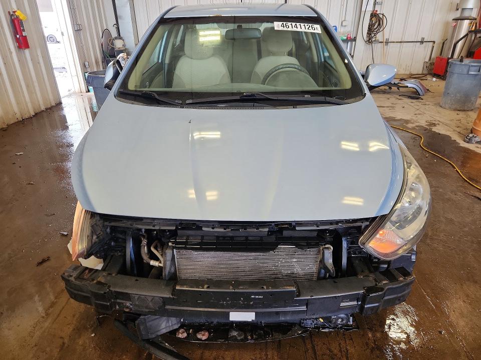 46141126 :رقم المزاد ، KMHCT4AE7EU686362 vin ، 2014 Hyundai Accent مزاد بيع