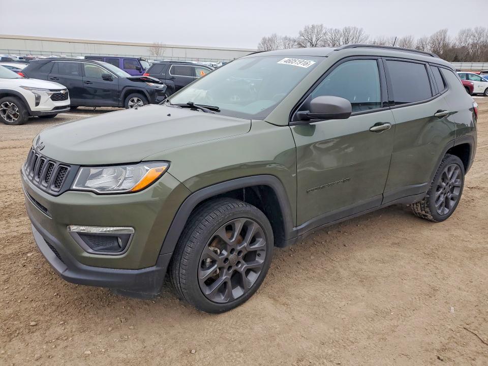 46051916 :رقم المزاد ، 3C4NJDEB8MT537549 vin ، 2021 Jeep Compass مزاد بيع