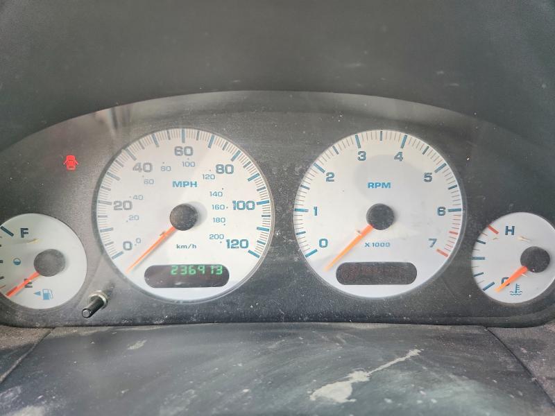 2003 Chrysler Town & Country მანქანა იყიდება აუქციონზე, vin: 2C4GP44333R319022, აუქციონის ნომერი: 46933126
