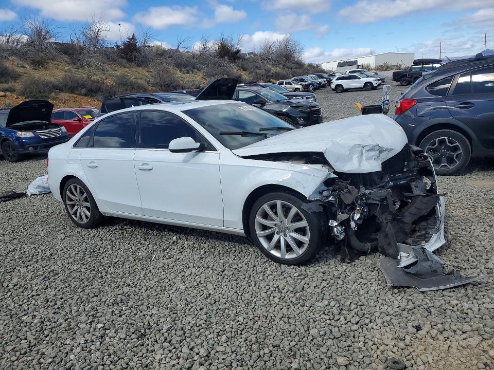 41814856 :رقم المزاد ، WAUFFAFL5DN026311 vin ، 2013 Audi A4 مزاد بيع