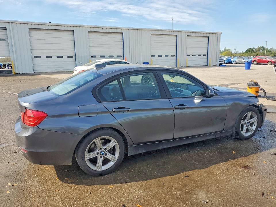 2013 Bmw 320 მანქანა იყიდება აუქციონზე, vin: WBA3B1C50DK128704, აუქციონის ნომერი: 47248666