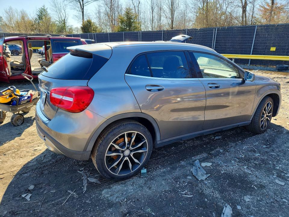 Aukcja sprzedaży 2015 Mercedes-benz Gla, vin: WDCTG4GB9FJ028187, numer aukcji: 45982956