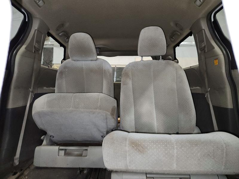 Aukcja sprzedaży 2011 Toyota Sienna, vin: 5TDKK3DC6BS040169, numer aukcji: 79829145