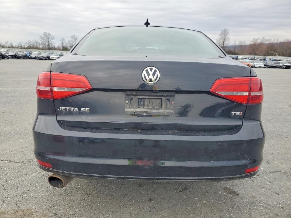 Продажа на аукционе авто 2015 Volkswagen Jetta, vin: 3VWD17AJXFM404702, номер лота: 46529666