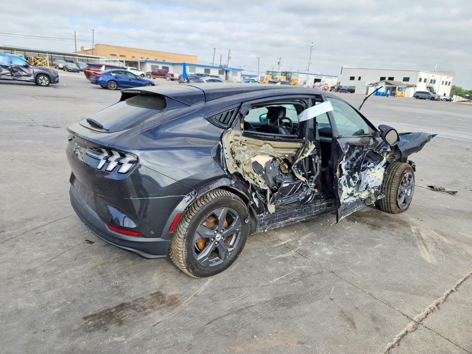 2021 Ford Mustang Mach-e მანქანა იყიდება აუქციონზე, vin: 3FMTK1SSXMMA53752, აუქციონის ნომერი: 47625686