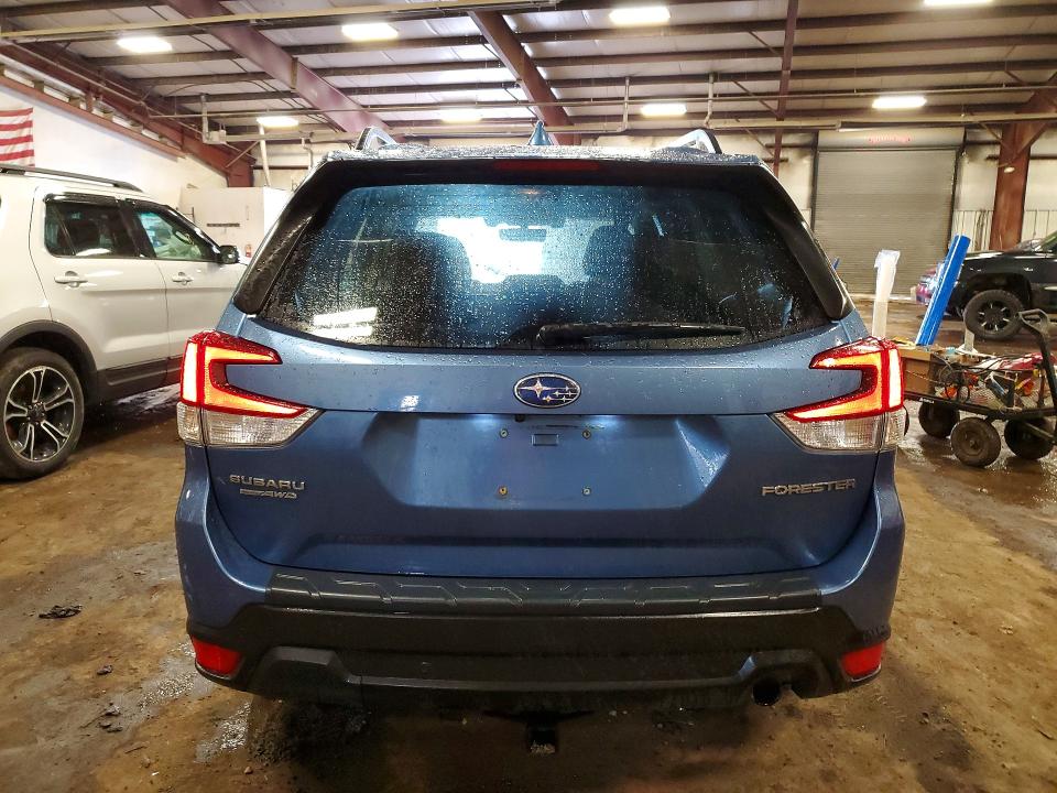 Продажа на аукционе авто 2021 Subaru Forester, vin: JF2SKAUC8MH497188, номер лота: 45734016