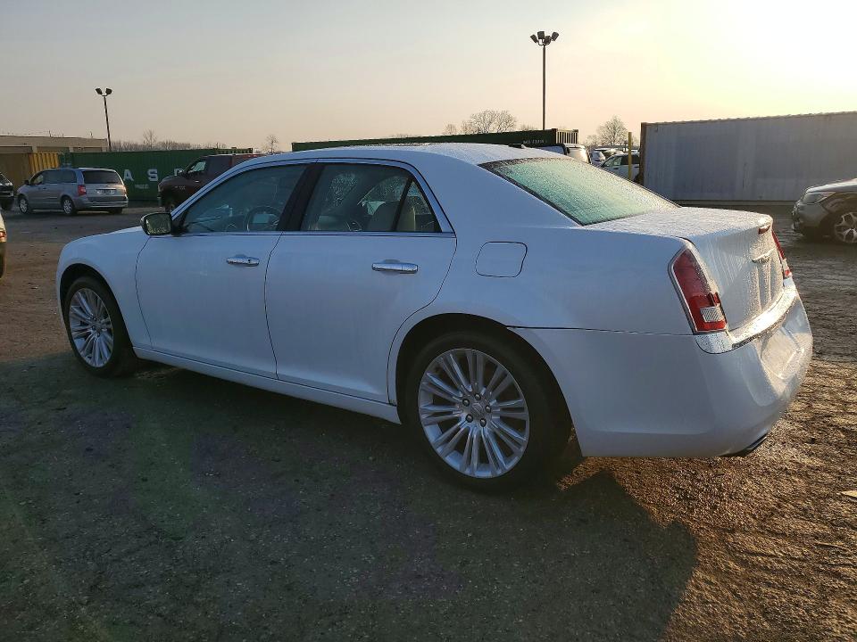 47295086 :رقم المزاد ، 2C3CA5CG7BH528976 vin ، 2011 Chrysler 300 مزاد بيع