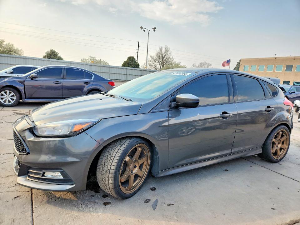 2018 Ford Focus მანქანა იყიდება აუქციონზე, vin: 1FADP3L93JL282729, აუქციონის ნომერი: 47604266