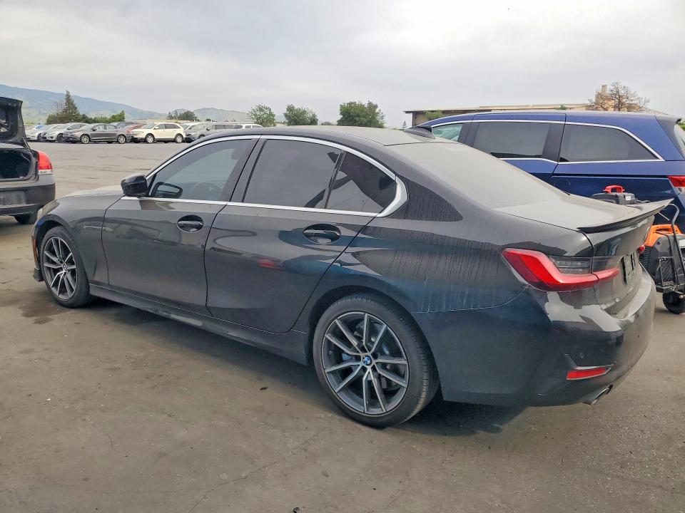 48073886 :رقم المزاد ، 3MW5R1J03L8B23878 vin ، 2020 Bmw 330i مزاد بيع