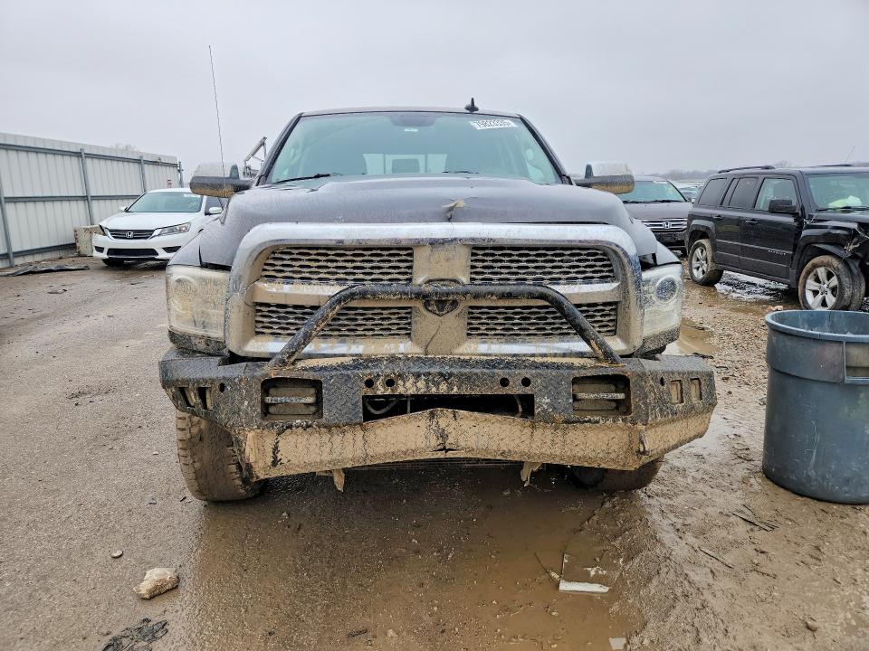 79823335 :رقم المزاد ، 3C6UR5NL7GG390986 vin ، 2016 Ram 2500 مزاد بيع