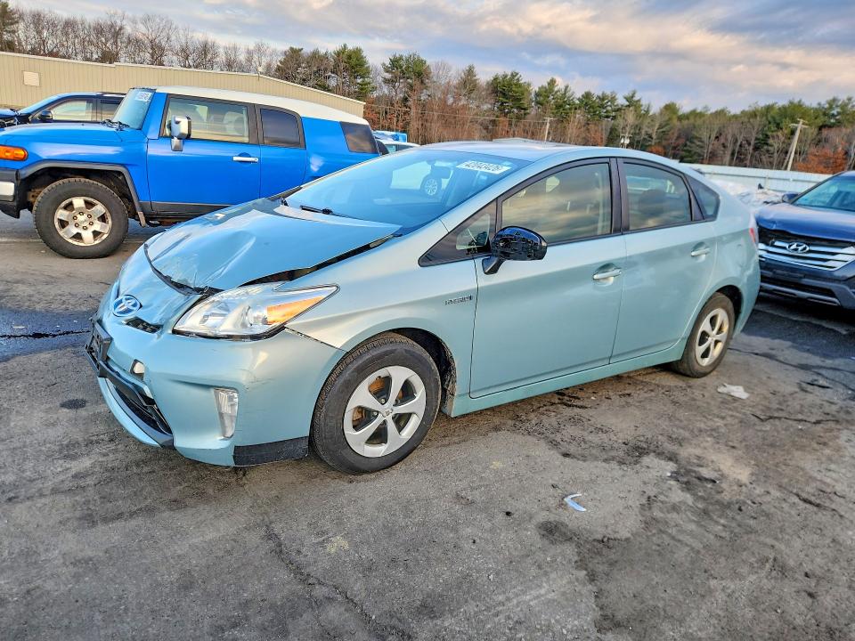 42043426 :رقم المزاد ، JTDKN3DU9F1995888 vin ، 2015 Toyota Prius مزاد بيع