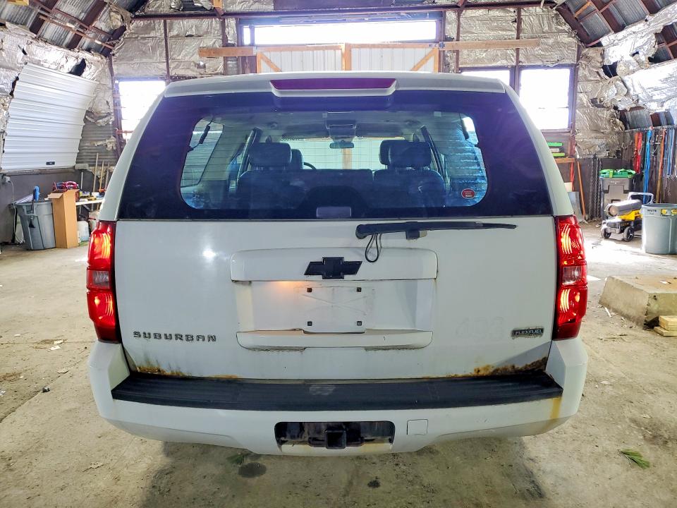 Продажа на аукционе авто 2010 Chevrolet Suburban, vin: 1GNUCHE07AR100830, номер лота: 47016886