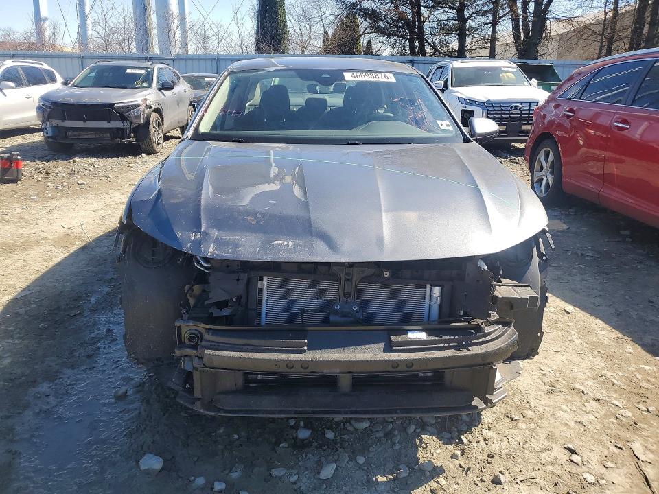 46698876 :رقم المزاد ، 3VW5M7BUXRM063200 vin ، 2024 Volkswagen Jetta مزاد بيع