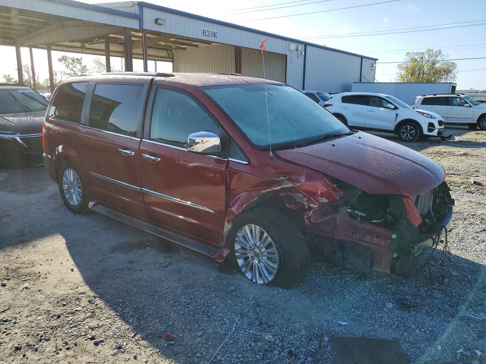 2015 Chrysler Town & Country მანქანა იყიდება აუქციონზე, vin: 2C4RC1JG8FR741219, აუქციონის ნომერი: 41701436