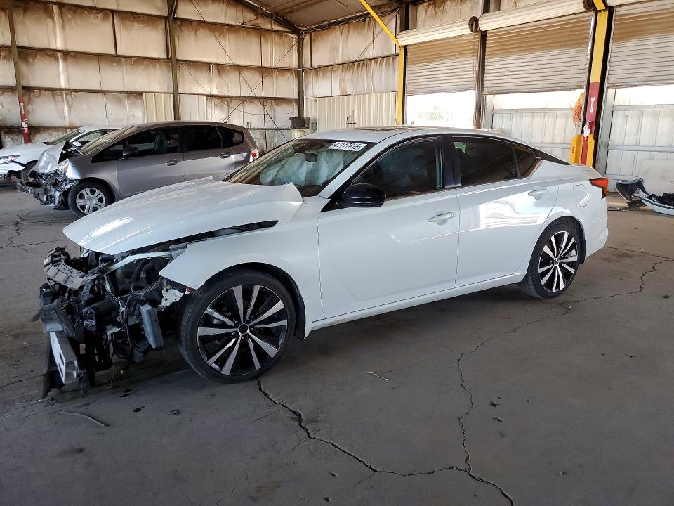 47117616 :رقم المزاد ، 1N4BL4CV8MN373171 vin ، 2021 Nissan Altima مزاد بيع