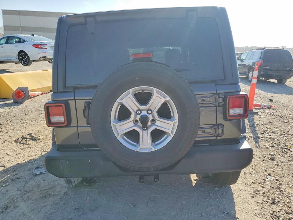 47693176 :رقم المزاد ، 1C4HJXDN4NW256497 vin ، 2022 Jeep Wrangler Unlimited مزاد بيع