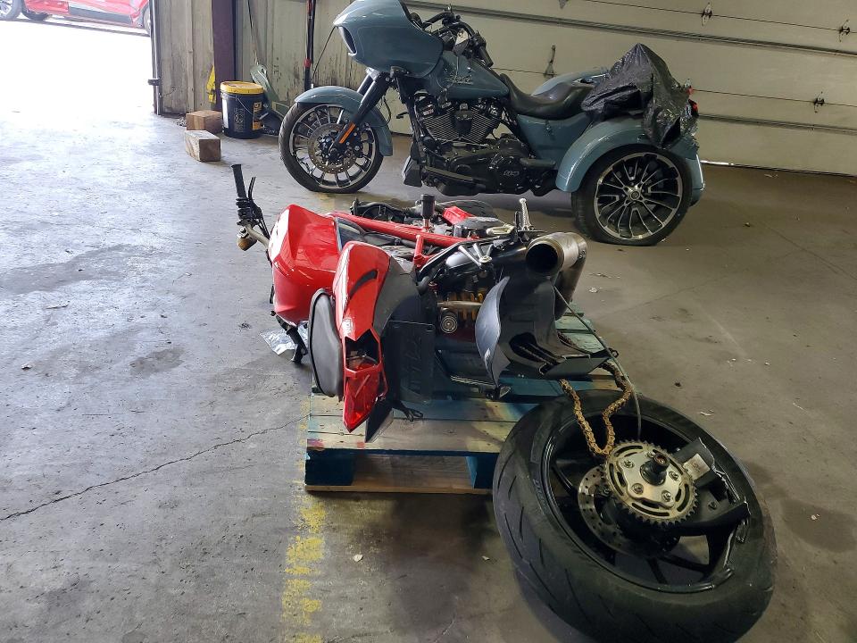 Aukcja sprzedaży 2015 Ducati Streetfighter, vin: ZDM11BMV2FB018522, numer aukcji: 47036416
