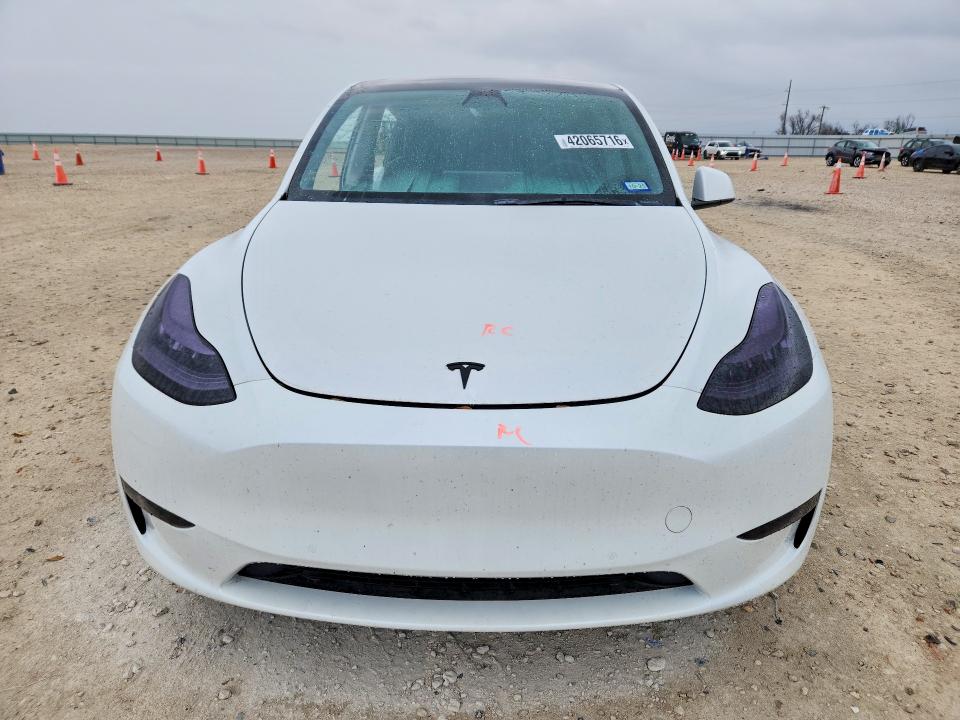 2021 Tesla Model Y მანქანა იყიდება აუქციონზე, vin: 5YJYGDEEXMF157018, აუქციონის ნომერი: 42065716