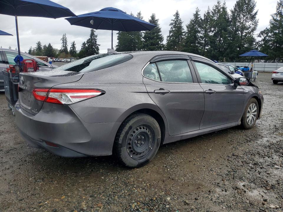 2020 Toyota Camry Hybrid მანქანა იყიდება აუქციონზე, vin: 4T1E31AK6LU537953, აუქციონის ნომერი: 47302026