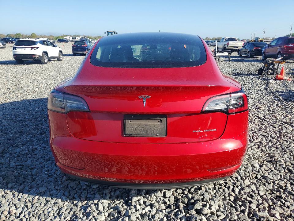 41996756 :رقم المزاد ، 5YJ3E1EB0NF186534 vin ، 2022 Tesla Model 3 مزاد بيع