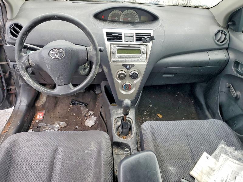 47257176 :رقم المزاد ، JTDBT923271172725 vin ، 2007 Toyota Yaris مزاد بيع
