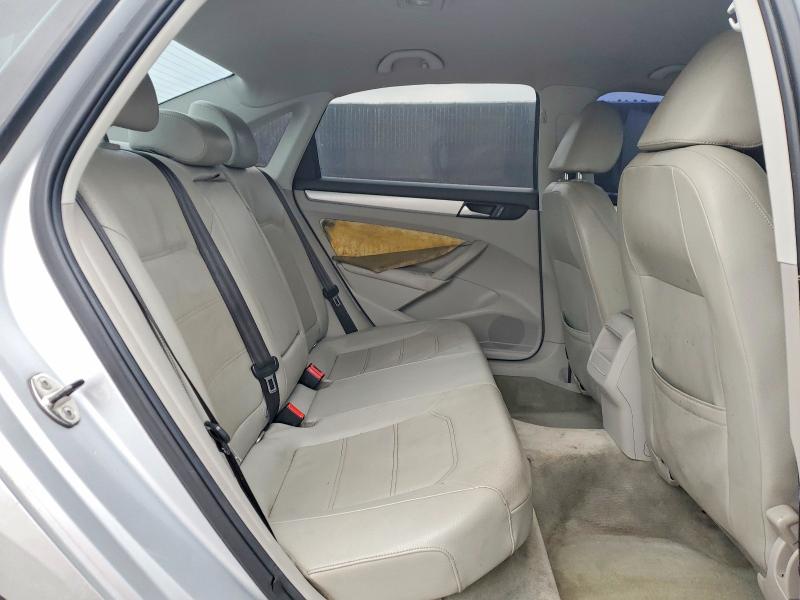 2012 Volkswagen Passat მანქანა იყიდება აუქციონზე, vin: 1VWBH7A32CC051079, აუქციონის ნომერი: 46394986