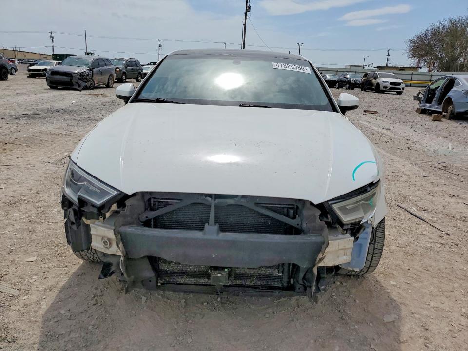 Продажа на аукционе авто 2017 Audi A3, vin: WAUAUGFF5H1072795, номер лота: 47829356