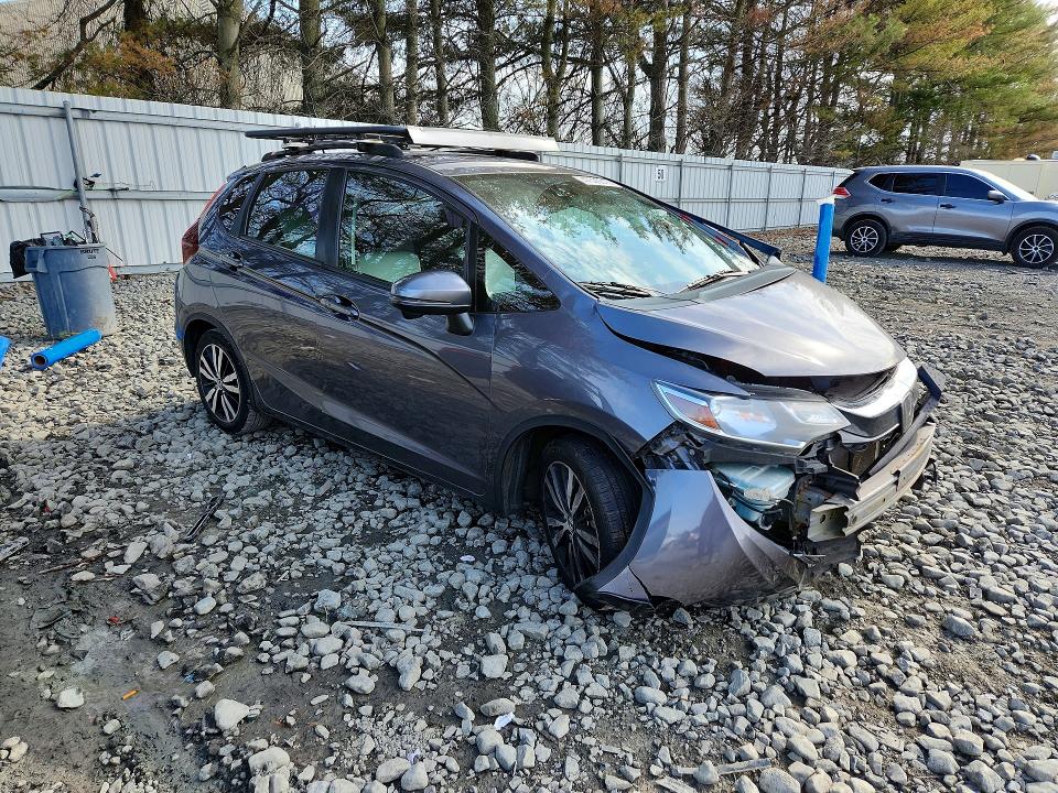 47526616 :رقم المزاد ، 3HGGK5H89KM747730 vin ، 2019 Honda Fit مزاد بيع