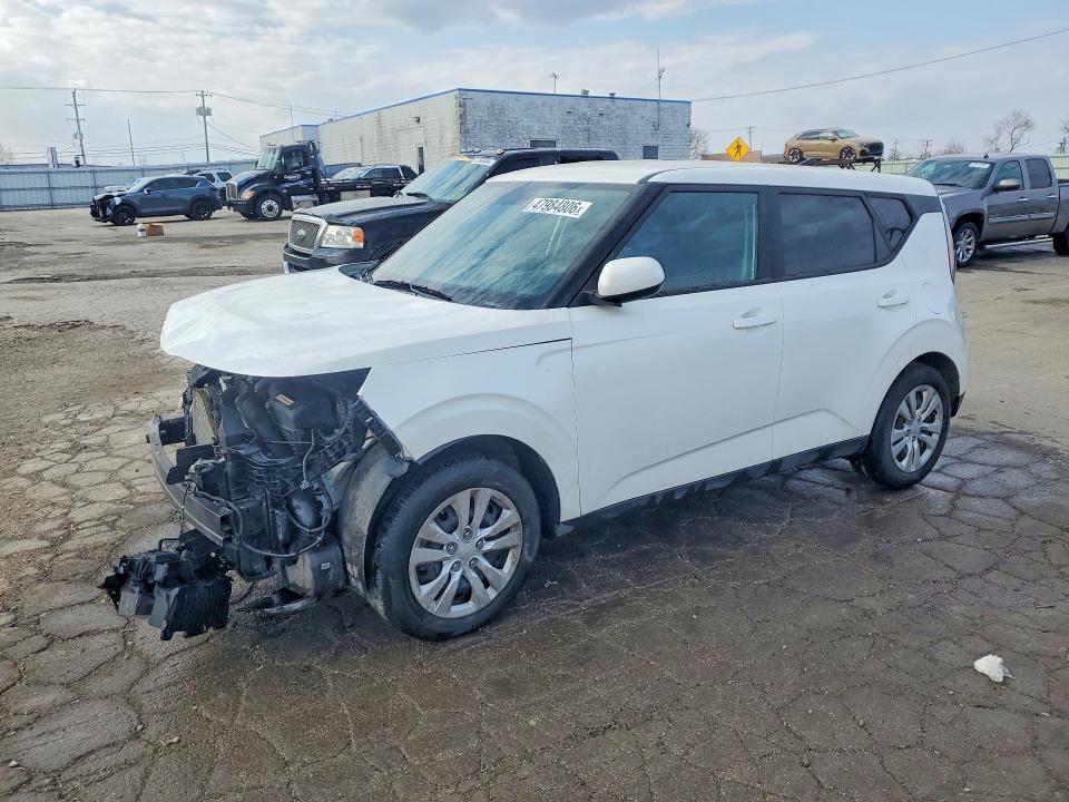 2023 Kia Soul მანქანა იყიდება აუქციონზე, vin: KNDJ23AUXP7865917, აუქციონის ნომერი: 47984806