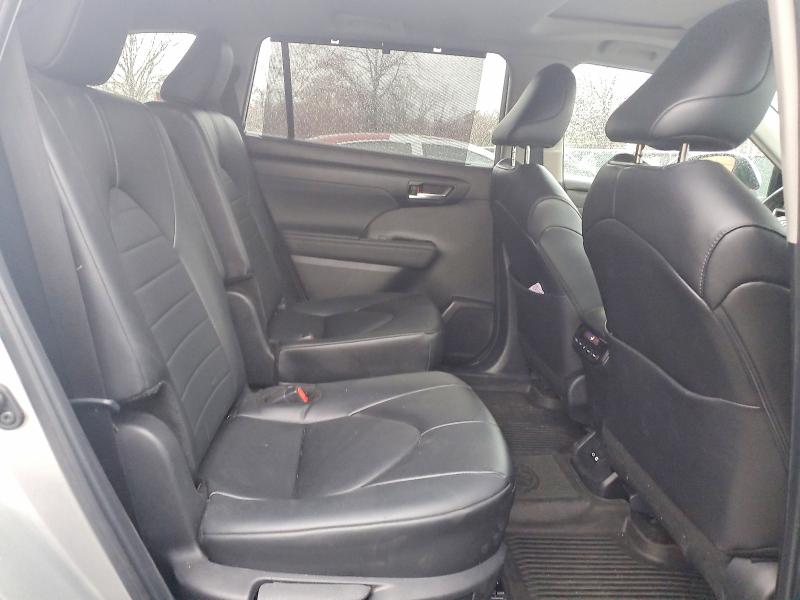 47807876 :رقم المزاد ، 5TDKDRBHXRS531690 vin ، 2024 Toyota Highlander مزاد بيع