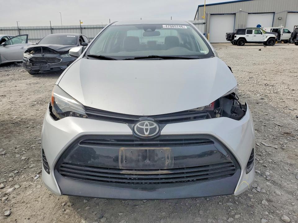 Продаж на аукціоні авто 2018 Toyota Corolla, vin: 5YFBURHEXJP847746, номер лоту: 47085746