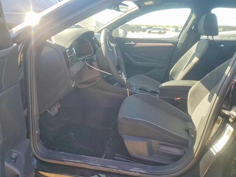 2026 Volkswagen Jetta მანქანა იყიდება აუქციონზე, vin: 3VWBW7BU0TM023373, აუქციონის ნომერი: 46821866