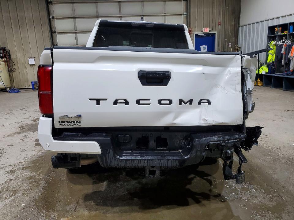 Продажа на аукционе авто 2025 Toyota Tacoma, vin: 3TMLB5JN3SM195476, номер лота: 46259796