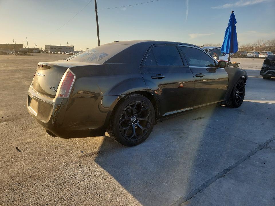 Продажа на аукционе авто 2013 Chrysler 300, vin: 2C3CCABT7DH635286, номер лота: 79628305