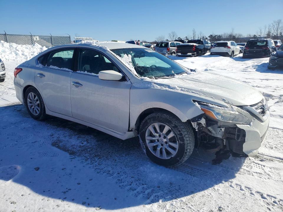 2016 Nissan Altima მანქანა იყიდება აუქციონზე, vin: 1N4AL3AP6GN309046, აუქციონის ნომერი: 79174845
