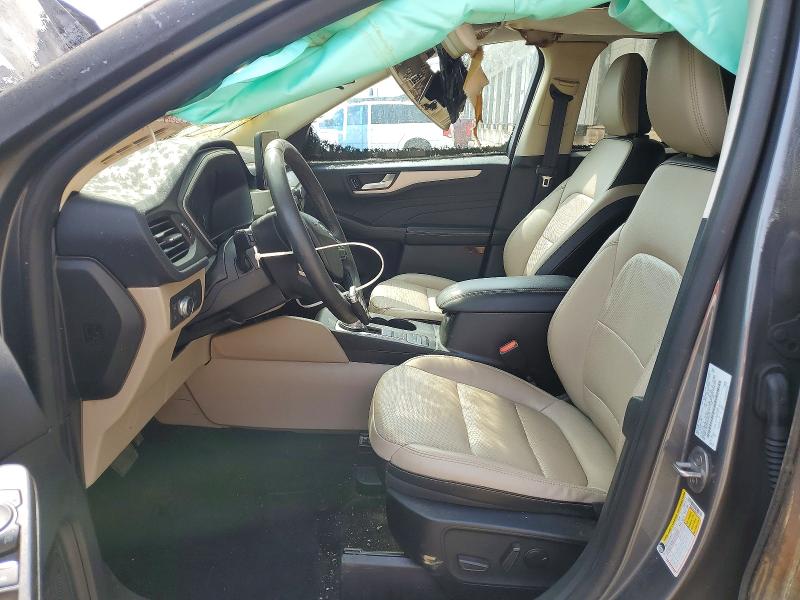 46939416 :رقم المزاد ، 1FMCU0KZ6NUA72037 vin ، 2022 Ford Escape مزاد بيع