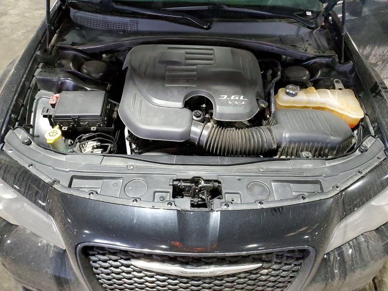 Продажа на аукционе авто 2019 Chrysler 300, vin: 2C3CCABG8KH729029, номер лота: 79827225