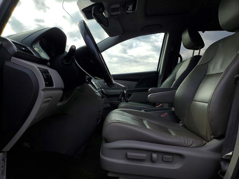 41805266 :رقم المزاد ، 5FNRL5H69FB509809 vin ، 2015 Honda Odyssey مزاد بيع