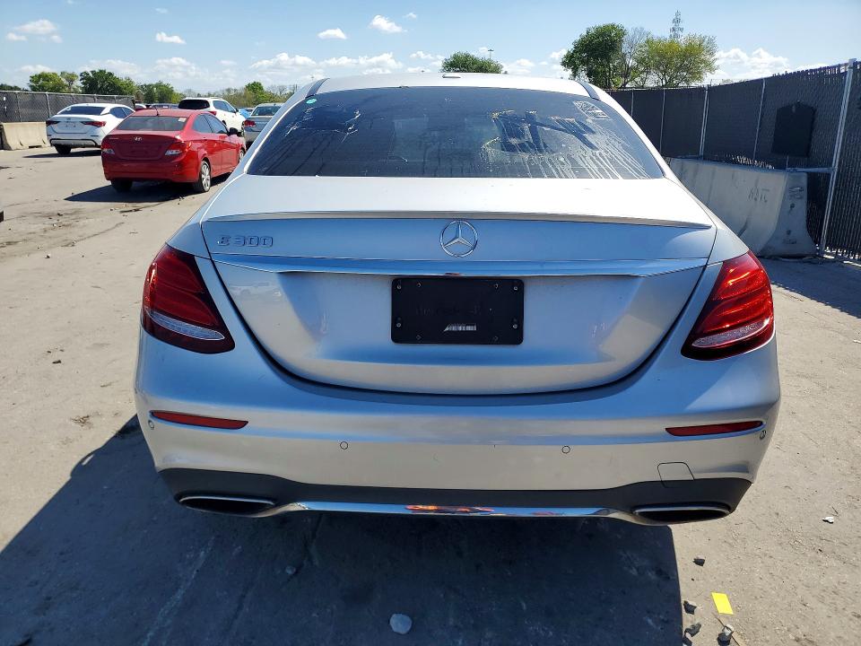 2019 Mercedes-benz E მანქანა იყიდება აუქციონზე, vin: WDDZF4JB0KA563663, აუქციონის ნომერი: 46633746