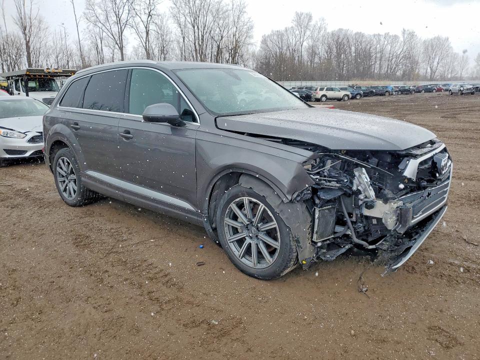 Продаж на аукціоні авто 2019 Audi Q7, vin: WA1LAAF78KD010060, номер лоту: 46361566