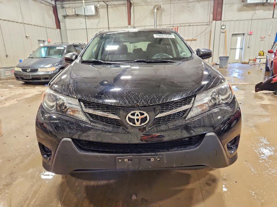 2015 Toyota Rav4 მანქანა იყიდება აუქციონზე, vin: 2T3BFREV3FW361887, აუქციონის ნომერი: 79667625