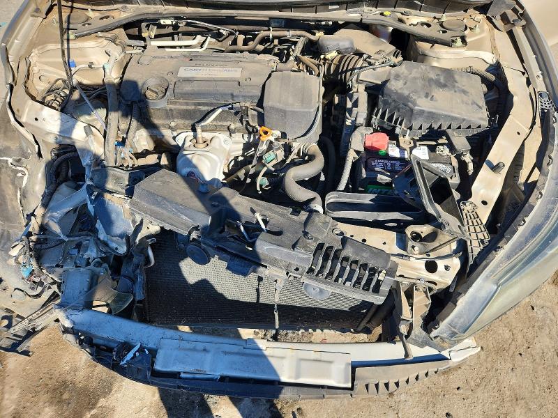 41662436 :رقم المزاد ، 1HGCR2F86FA200302 vin ، 2015 Honda Accord مزاد بيع