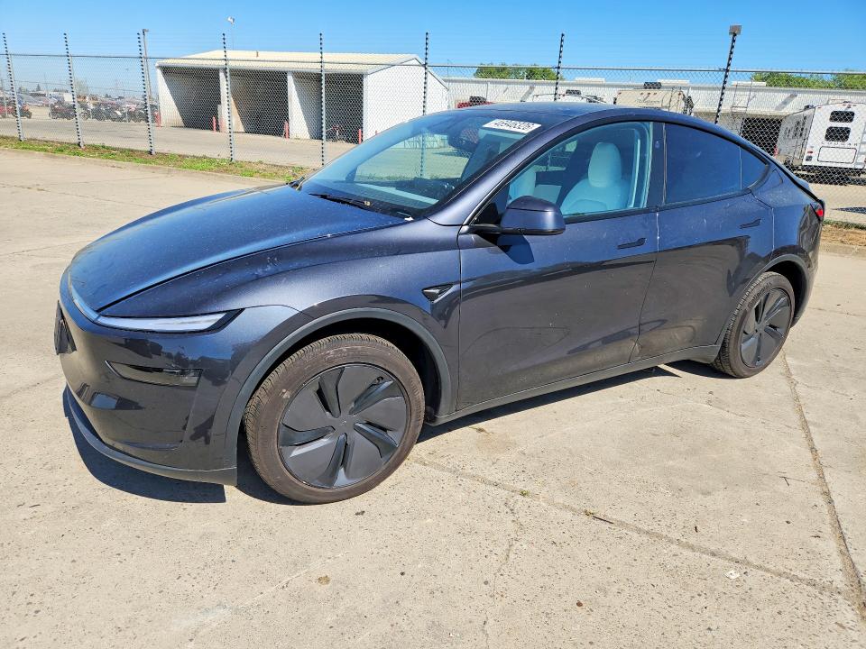 46946326 :رقم المزاد ، 7SAYGDEE2TF370191 vin ، 2026 Tesla Model Y مزاد بيع