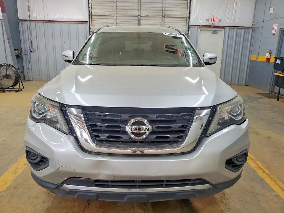 47806016 :رقم المزاد ، 5N1DR2MM0HC629456 vin ، 2017 Nissan Pathfinder مزاد بيع