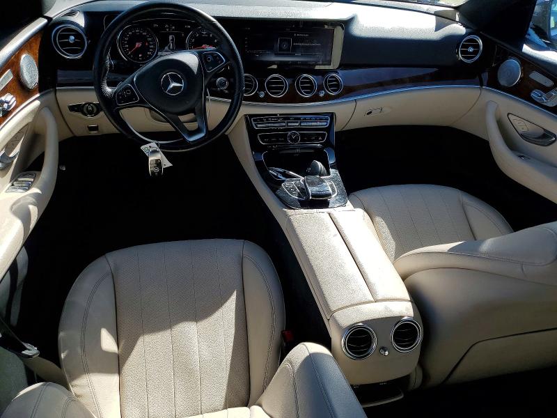 45513826 :رقم المزاد ، WDDZH6GB4JA412109 vin ، 2018 Mercedes-benz E مزاد بيع