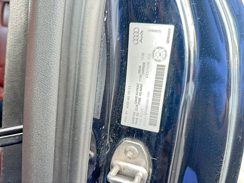Продажа на аукционе авто 2011 Audi S5, vin: WAULVBFR9BA051264, номер лота: 41726556