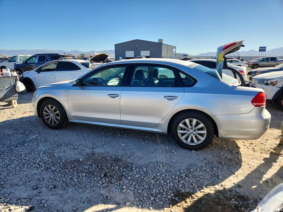 Продажа на аукционе авто 2014 Volkswagen Passat, vin: 1VWAS7A31EC117475, номер лота: 46368096