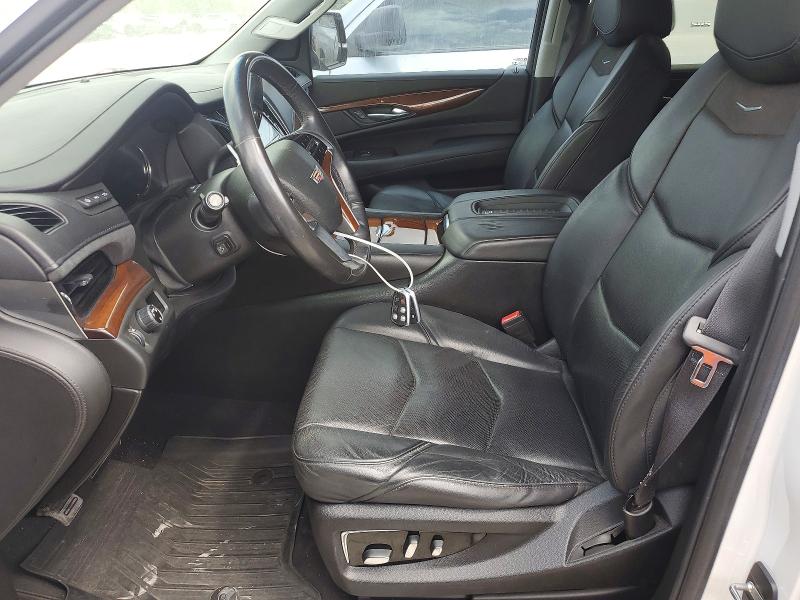 47931846 :رقم المزاد ، 1GYS3BKJ8JR214016 vin ، 2018 Cadillac Escalade مزاد بيع